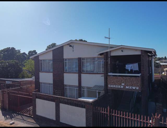 12 BEDROOM APARTMENT BLOCK FOR SALE IN ROSETTENVILLE